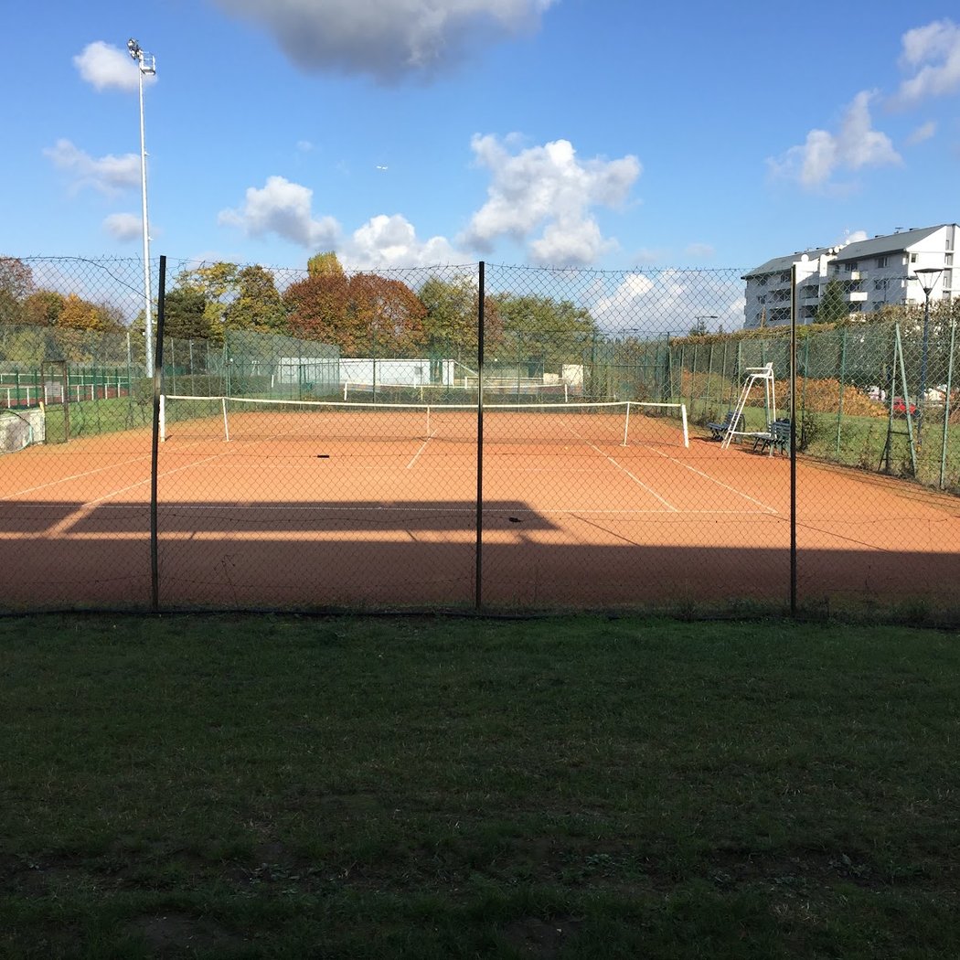 Tennis Club DUGNY 1